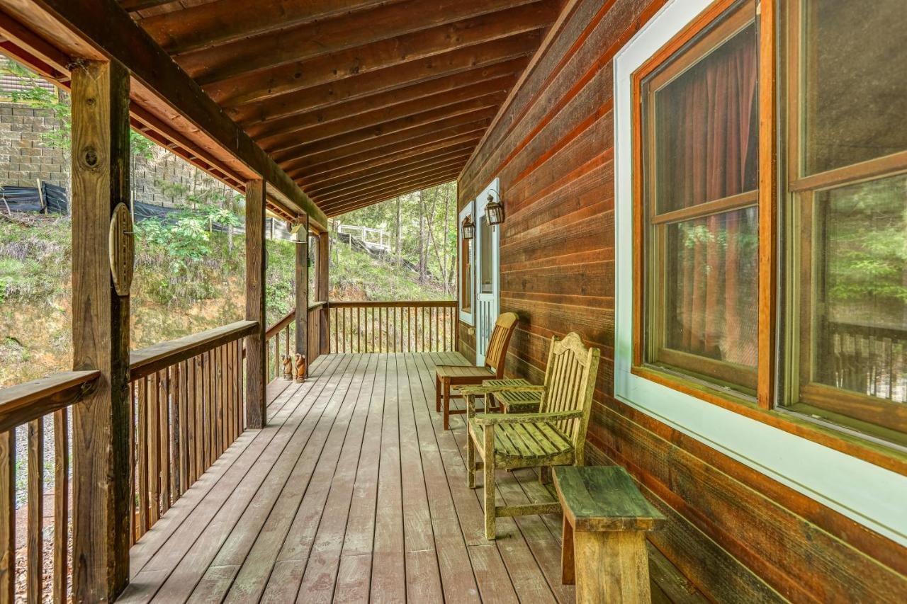 Cabin Hideaway Villa Ellijay Exterior photo